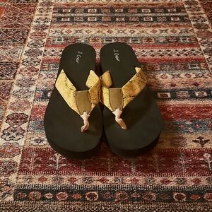 Decorative Pale Pink Fabric Sandal/Flip Flop